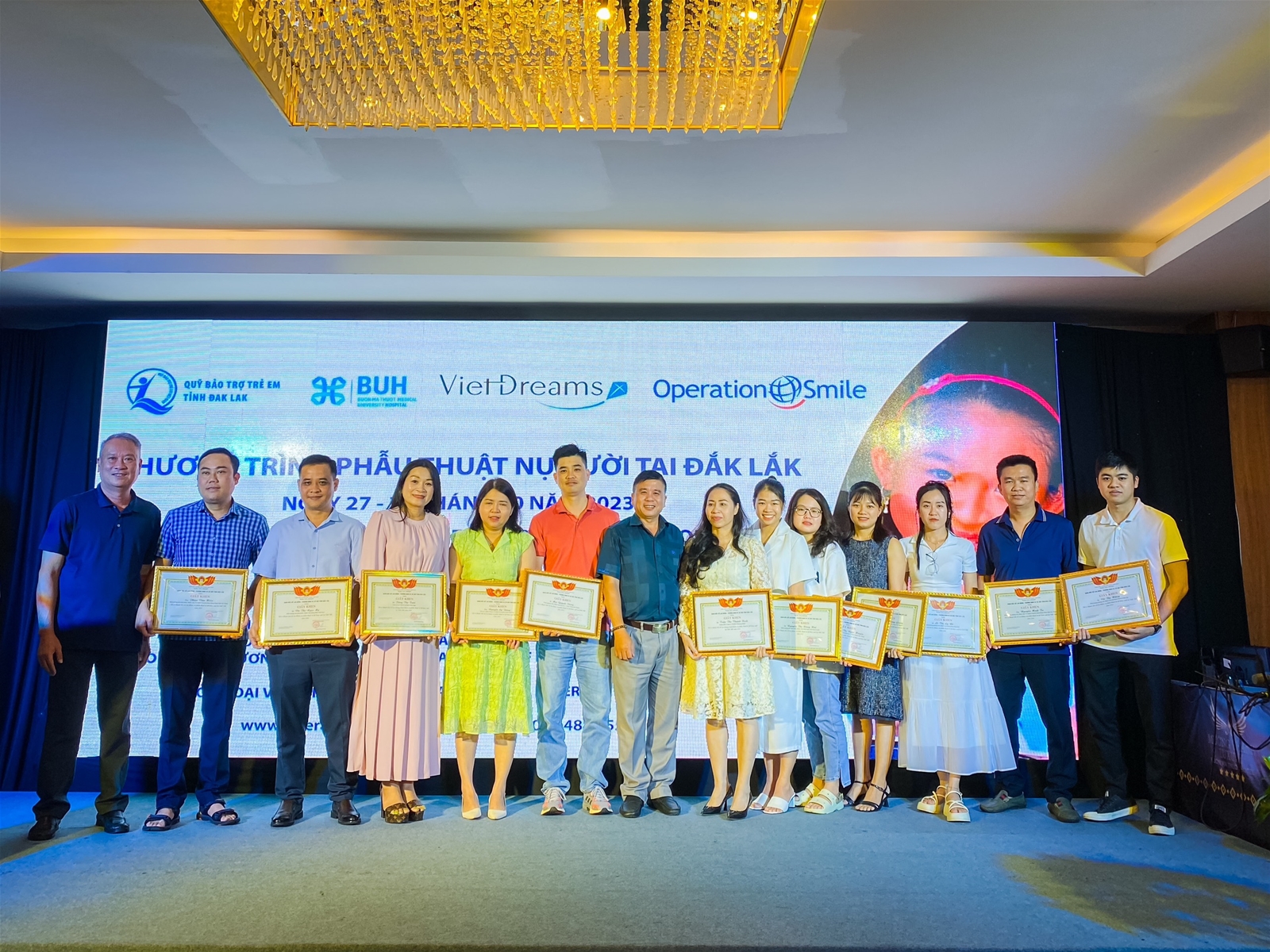 Tổng kết chương trình Phẫu thuật nụ cười năm 2023